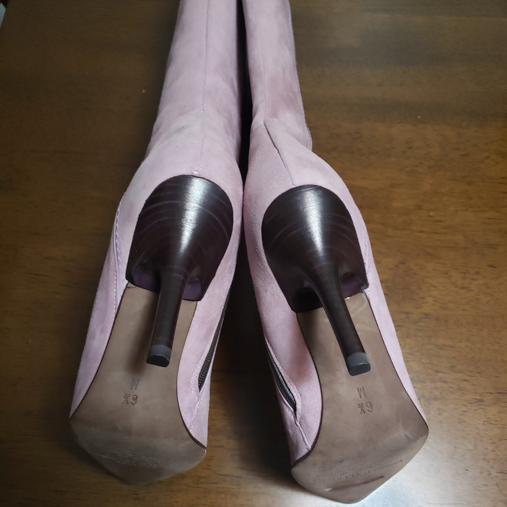 Boots - Picture 6 of 6
